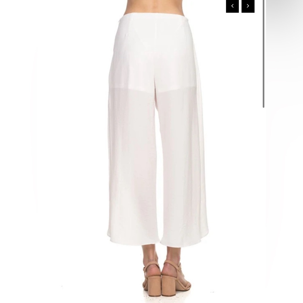 White Flowy Wrap Front Capri Pants - Picture 3 of 7